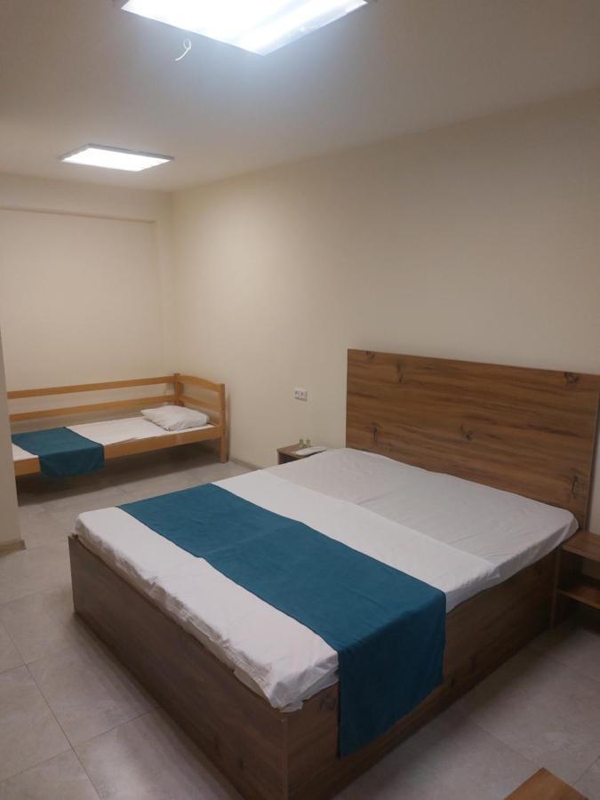 The Best Hotel-Hostel Yerevan Luaran gambar