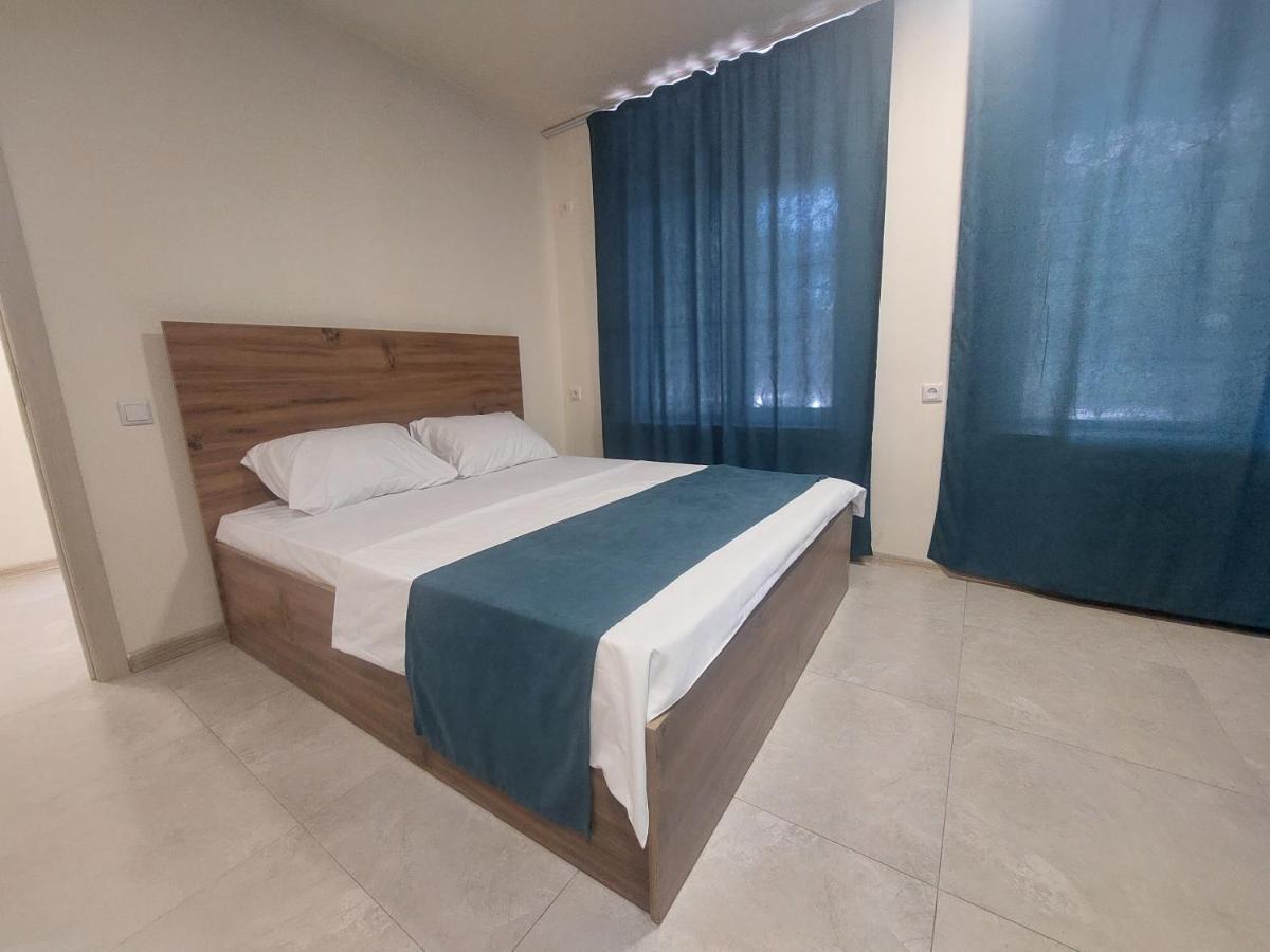 The Best Hotel-Hostel Yerevan Luaran gambar