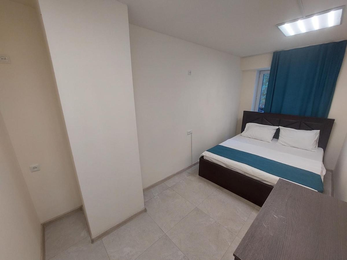 The Best Hotel-Hostel Yerevan Luaran gambar